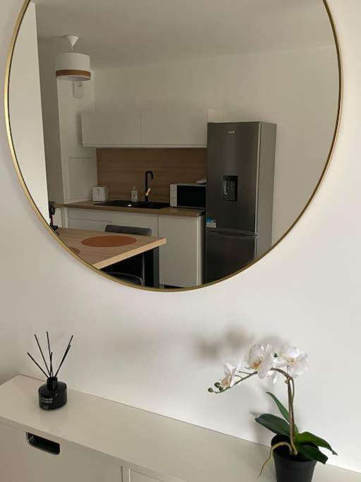 Superbe T2 Proche De La Gare Rer Tgv Massy Palaiseau Apartment Exterior foto