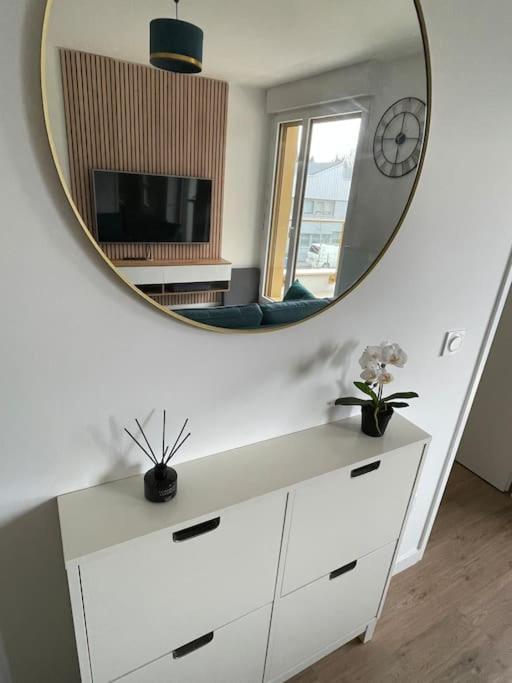 Superbe T2 Proche De La Gare Rer Tgv Massy Palaiseau Apartment Exterior foto